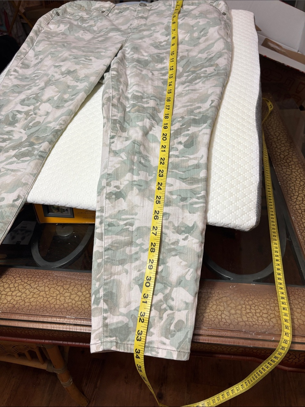 Code Bleu Light Green & Cream Camo Jeans - Picture 8 of 11